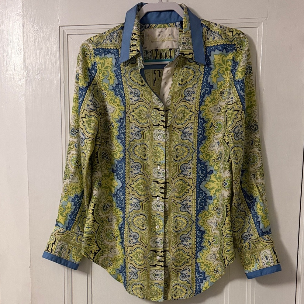 Gorgeous Robert Graham Silk Paisley  Button-Up Shirt in Lime Green & Blue